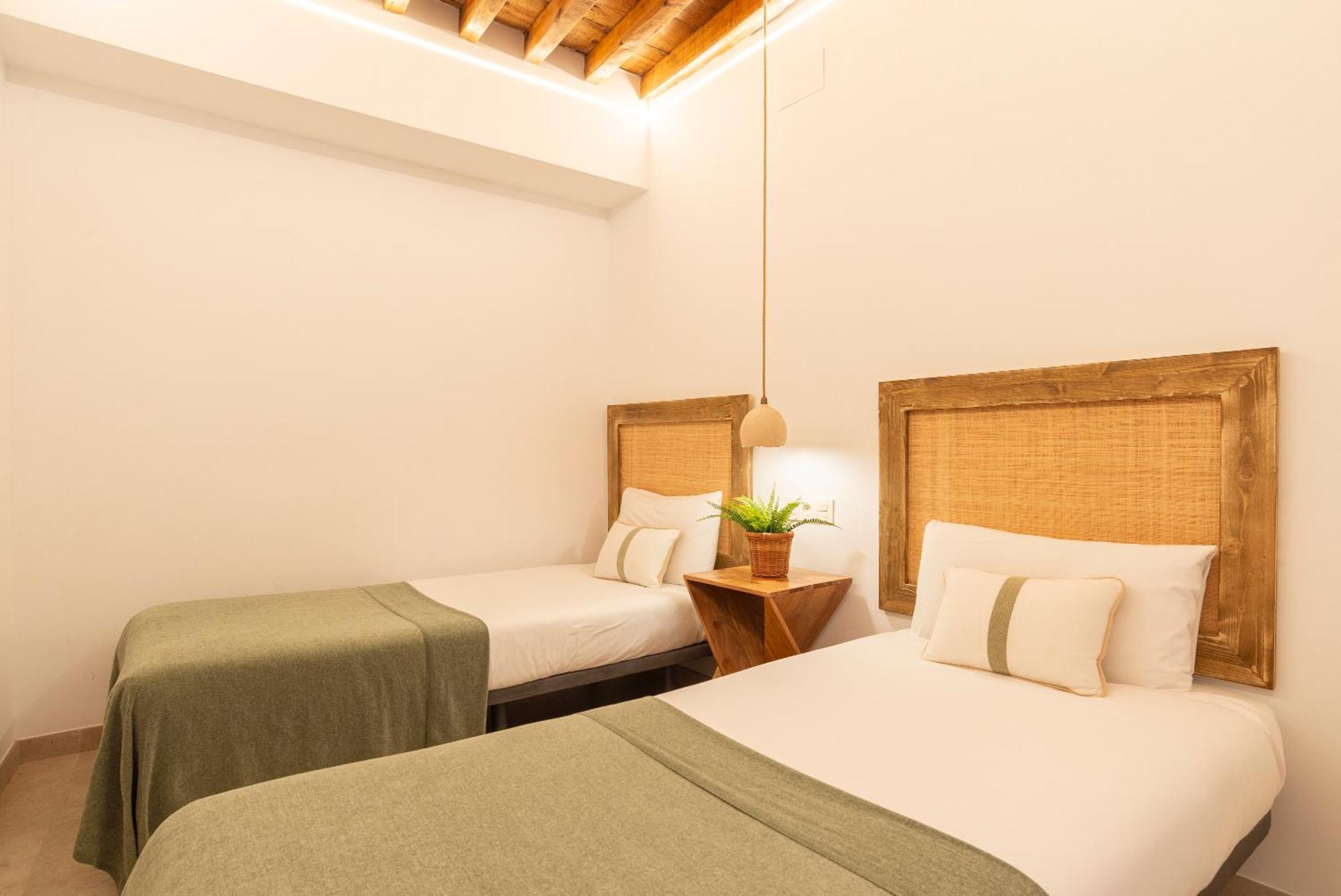 Lazcano & Old Town By Ele Apartments Malaga Ngoại thất bức ảnh